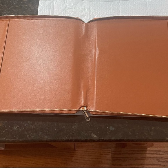 9x12 faux leather portfolio - Picture 2 of 2